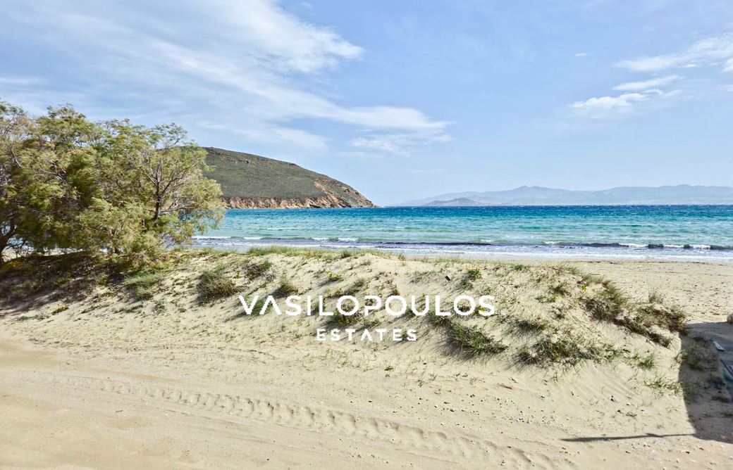 Πάρος Μώλος, εξαιρετικό οικόπεδο δίπλα στην Θάλασσα thumbnail